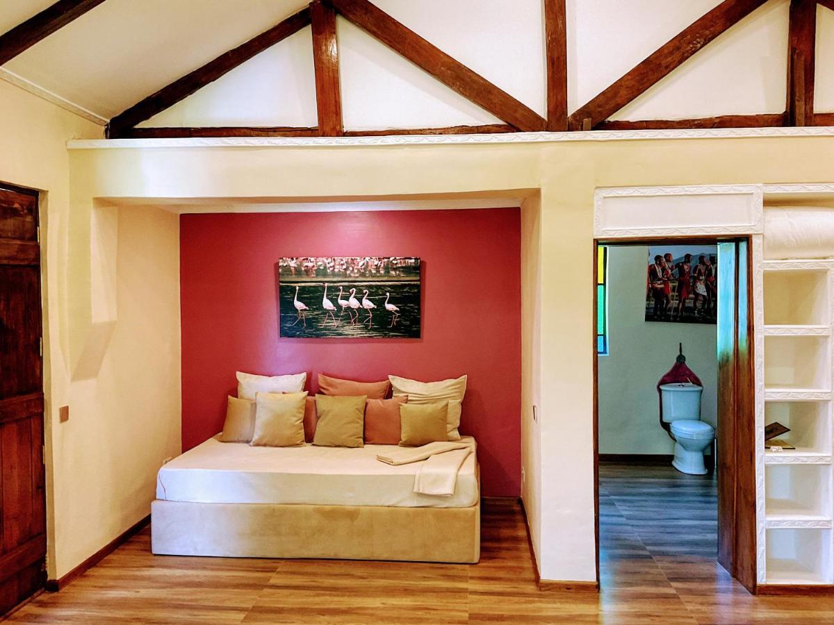 Pink Flamingo Boutique Hotel Moshi Luaran gambar
