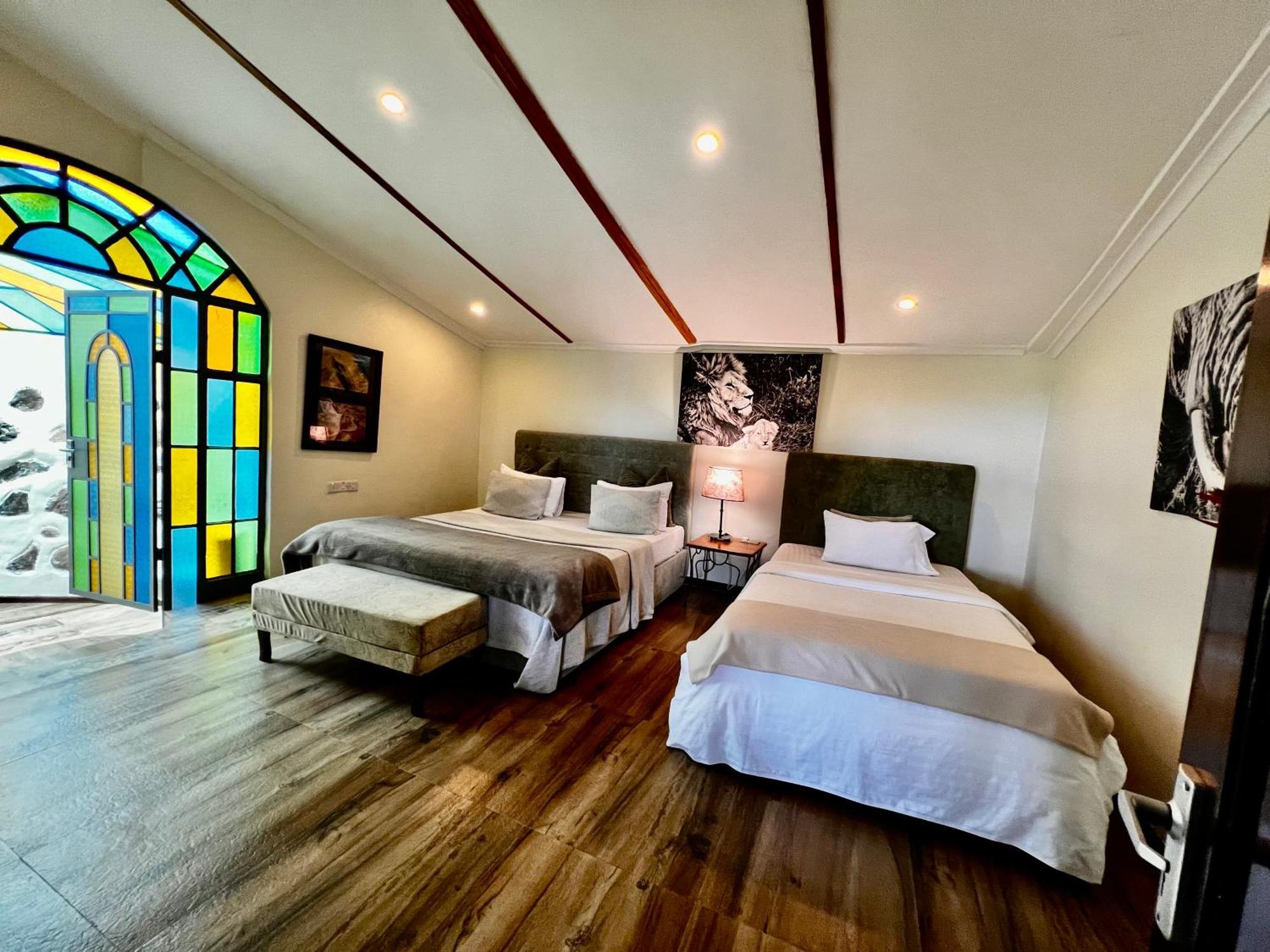 Pink Flamingo Boutique Hotel Moshi Luaran gambar