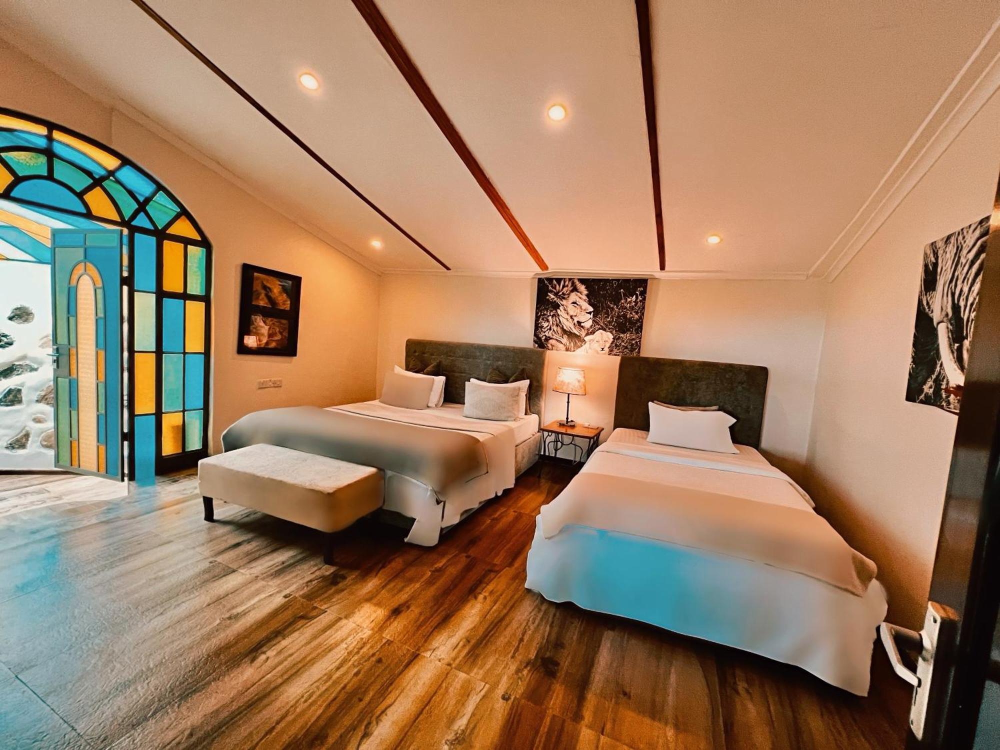 Pink Flamingo Boutique Hotel Moshi Luaran gambar