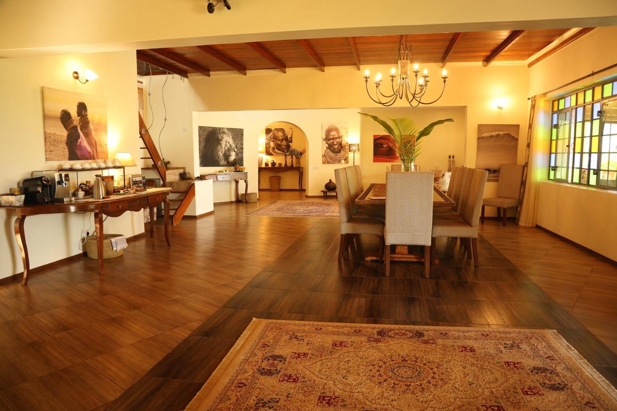 Pink Flamingo Boutique Hotel Moshi Luaran gambar